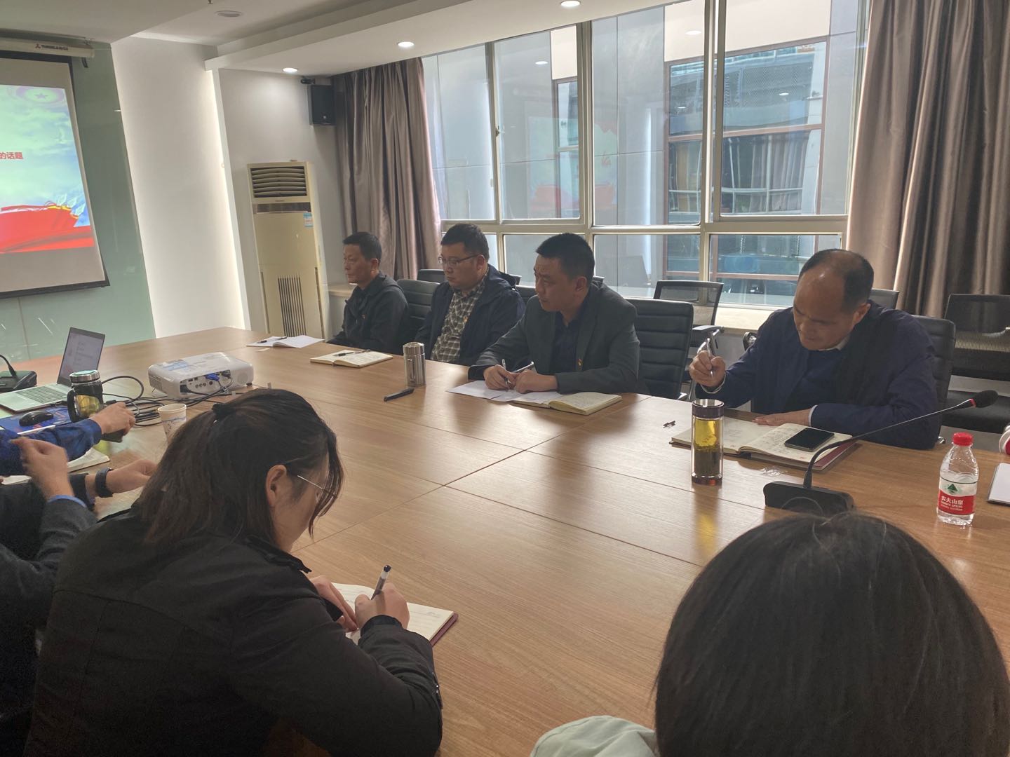 亿万28官网-追求健康,你我一起成长