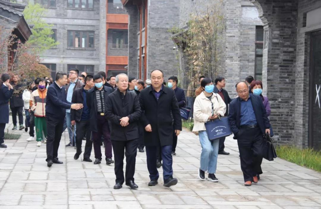 亿万28官网-追求健康,你我一起成长