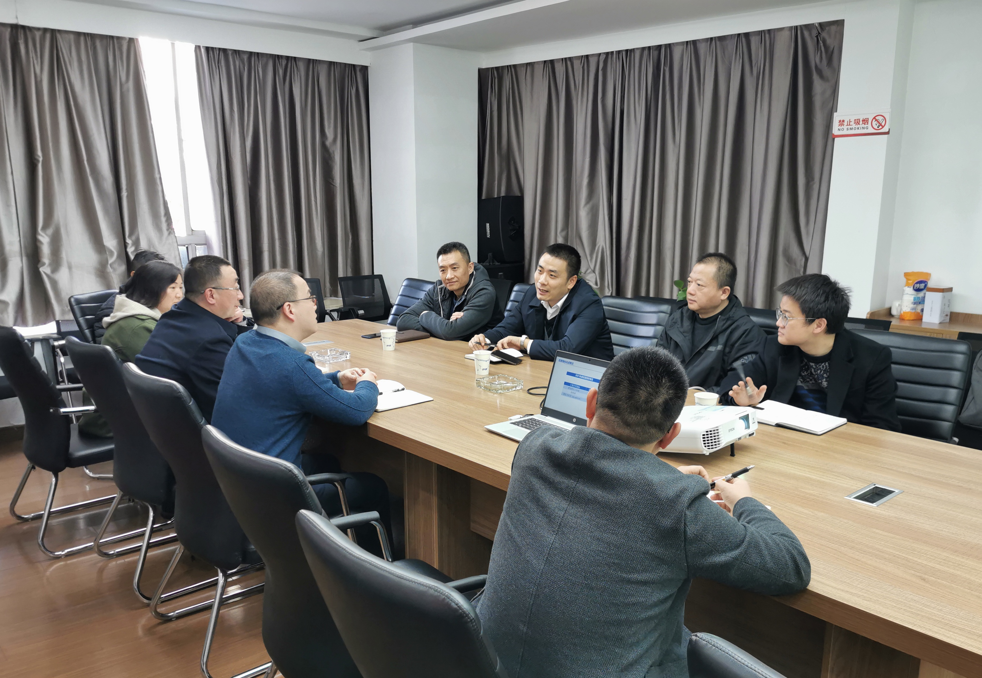 亿万28官网-追求健康,你我一起成长